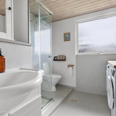 40583-juelsminde-pot-strandby-119 Semesterbostad *